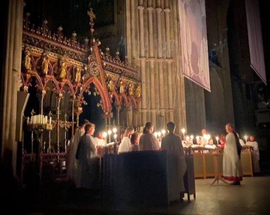 Stunning Advent Carol Services